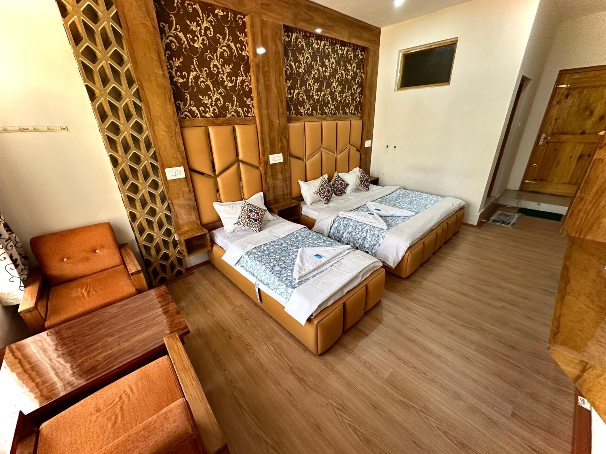 Hotel Gulmarg GS Residency Exterior foto